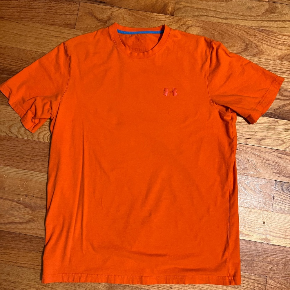 GUC Under Armour Sz M